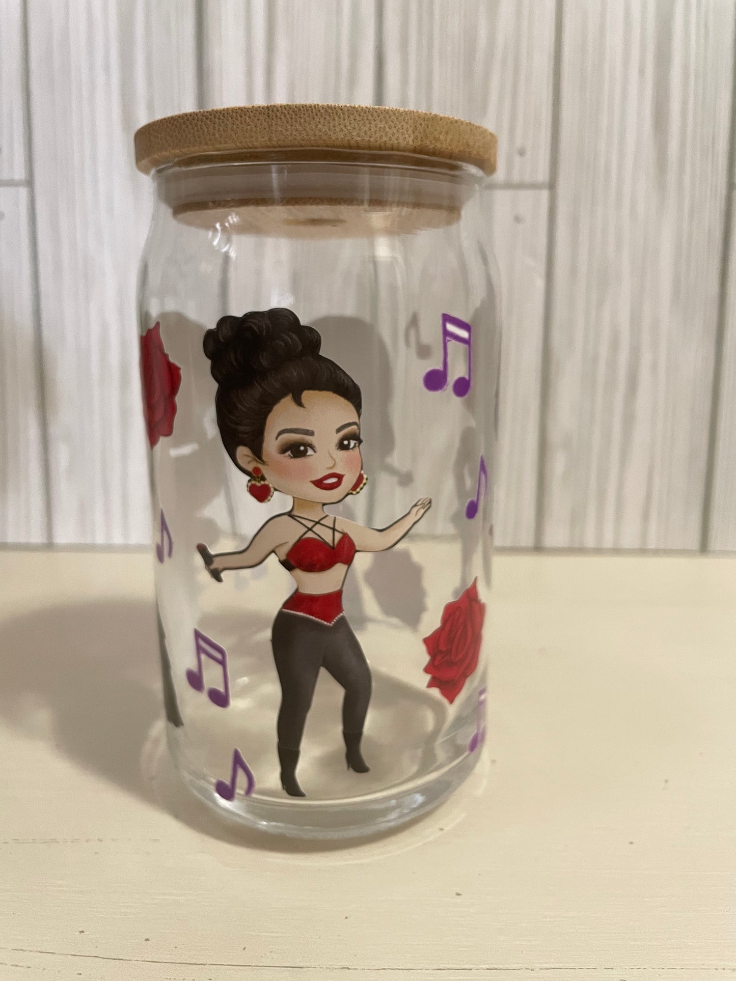 Selena beer can glass